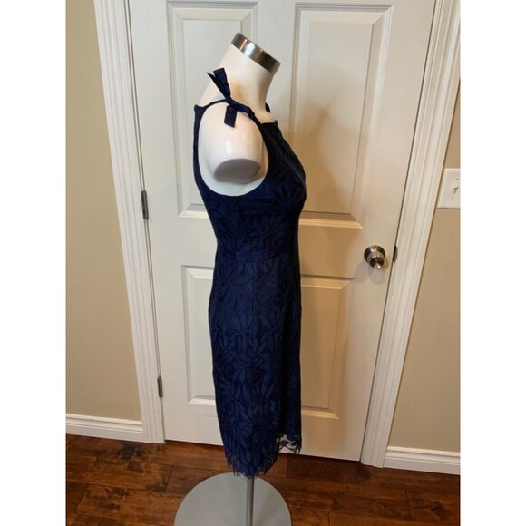 Lilly Pulitzer Kayleigh True Navy Blue Shift Dress Fern Gallery Lace,  Size 0 - Picture 2 of 5
